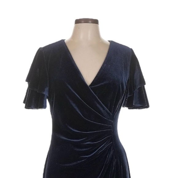 DKNY Velvet Sheath Dress NWT 10 Navy Tiered Flutter Sleeve Ruched Holiday Party - Picture 3 of 10
